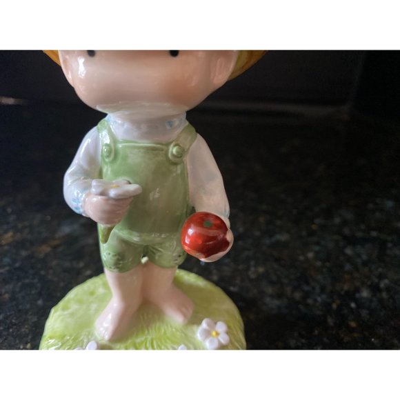 Joan Walsh Anglund Country Boy Figurine, 1981 - Picture 6 of 8